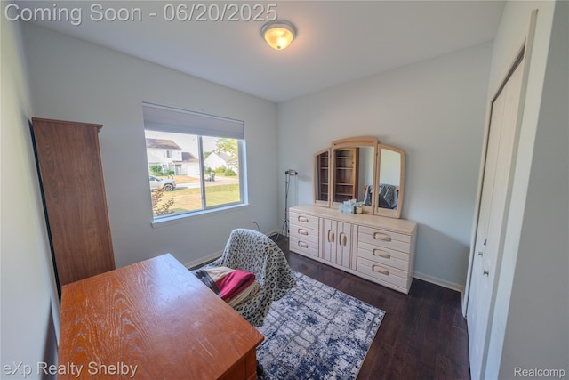 24986 Murray St, Harrison Township, MI 48045 - office space with dark wood-style floors and baseboards