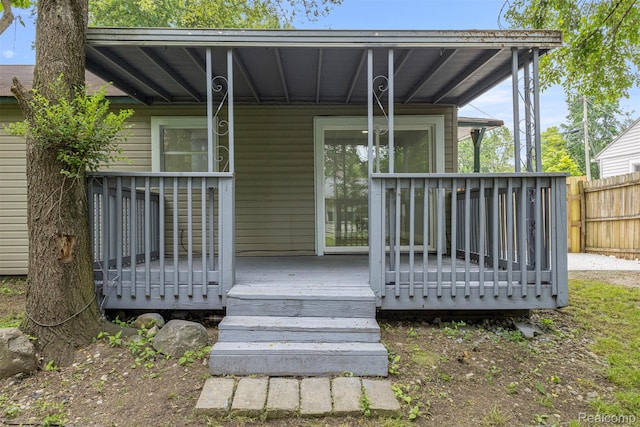 33420 Bentley Ct, Westland, MI 48186 - view of porch