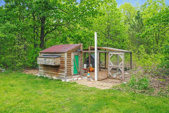 11888 Many Oaks Dr, Interlochen, MI 49643