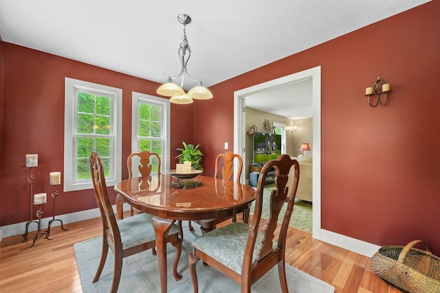 11888 Many Oaks Dr, Interlochen, MI 49643