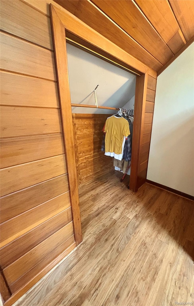 7073 N Linden Rd, Mount Morris, MI 48458 - hall with wood finished floors and vaulted ceiling