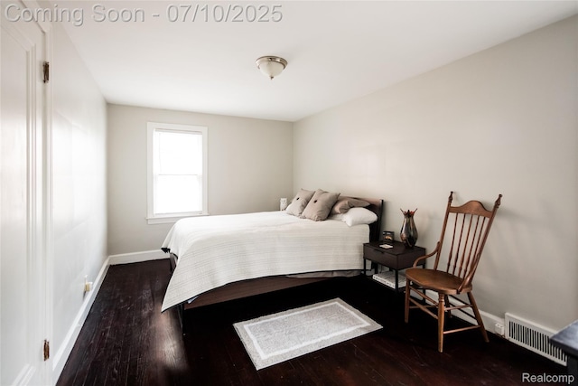 3924 Yorkshire Rd, Detroit, MI 48224 - bedroom featuring wood finished floors