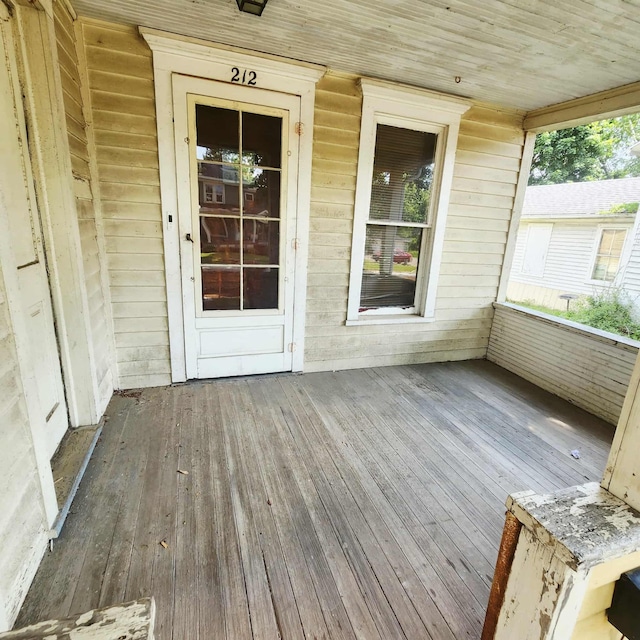 212 W Ash St, Albion, MI 49224 - view of wooden terrace