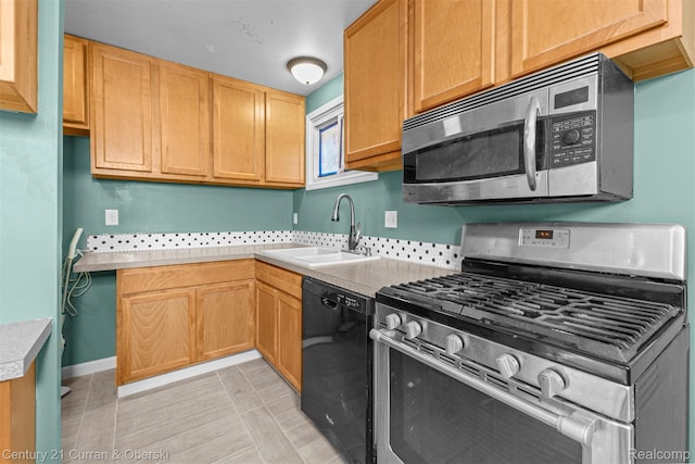 17295 Dora St, Melvindale, MI 48122 - kitchen featuring stainless steel appliances and light countertops