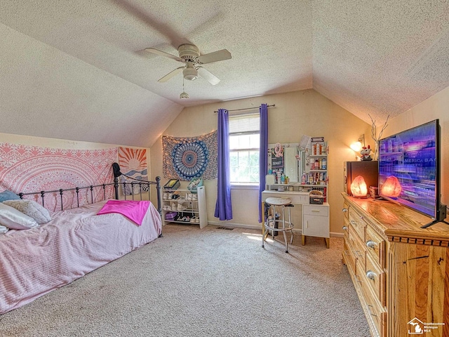 4775 Huron Ave, Newport, MI 48166 - bedroom featuring vaulted ceiling, a textured ceiling, carpet floors, and a ceiling fan
