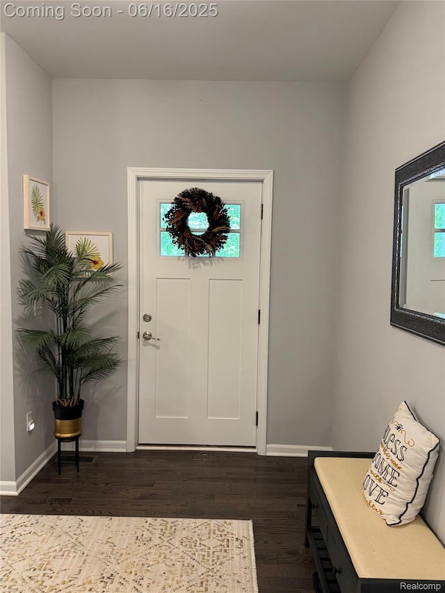 4020 Oak St, Grand Blanc, MI 48439 - entryway with dark wood-style flooring