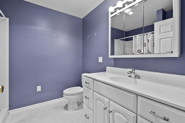 6916 Windsong Way, Kalamazoo, MI 49009 - full bath featuring vanity, tile patterned flooring, and curtained shower