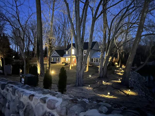 1415 Blackhawk Trl, Benton Harbor, MI 49022 - view of front facade