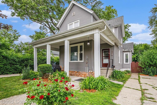 1419 Wells St, Port Huron, MI 48060 - photo 1