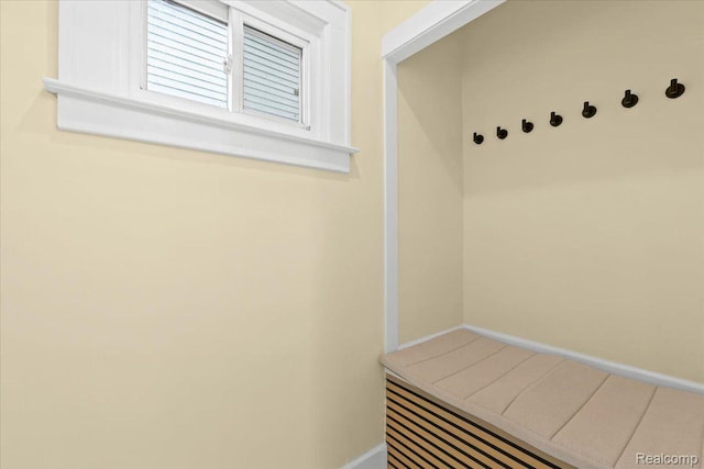 475 Algonquin St, Detroit, MI 48215 - mudroom featuring baseboards