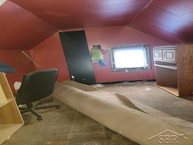2723 Van Etten St, Saginaw, MI 48601 - office area with vaulted ceiling