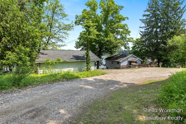 1725 Ottawa Trl, Hastings, MI 49058 - view of front facade with driveway