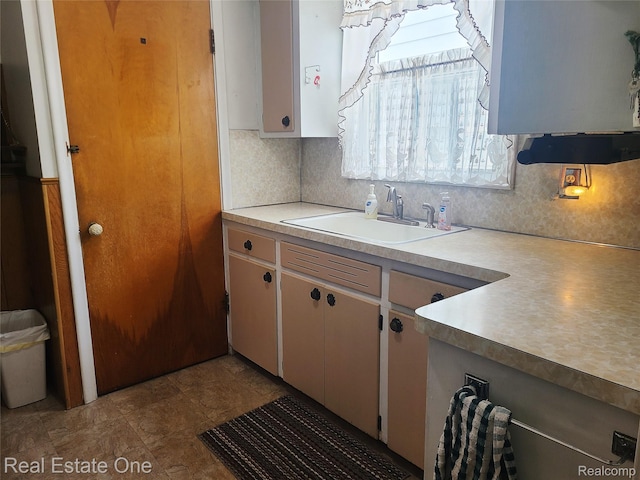 15892 Centralia, Redford, MI 48239 - kitchen featuring light countertops and decorative backsplash