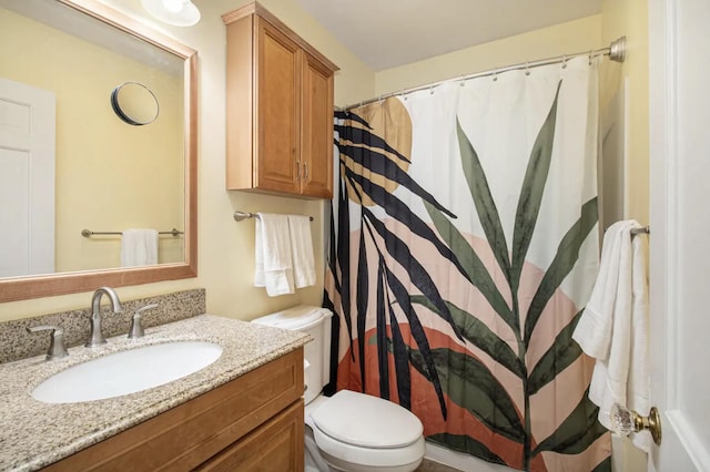 1307 Edgewood Ave, Ann Arbor, MI 48103 - full bath featuring vanity and curtained shower