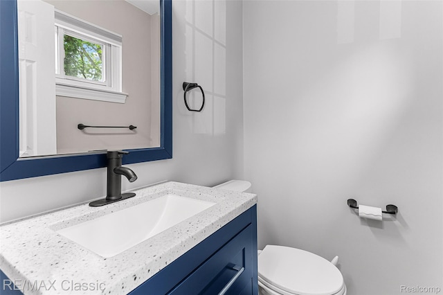 1915 Treadwell St, Westland, MI 48186 - bathroom with toilet and vanity