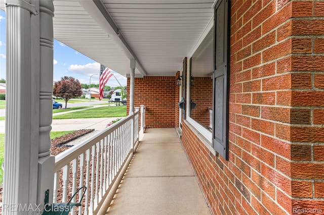 1915 Treadwell St, Westland, MI 48186 - view of porch