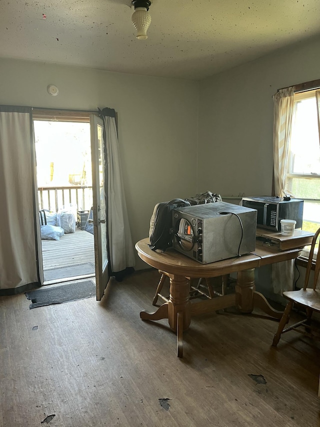 928 Trimble Ave, Kalamazoo, MI 49048 - dining space with wood finished floors