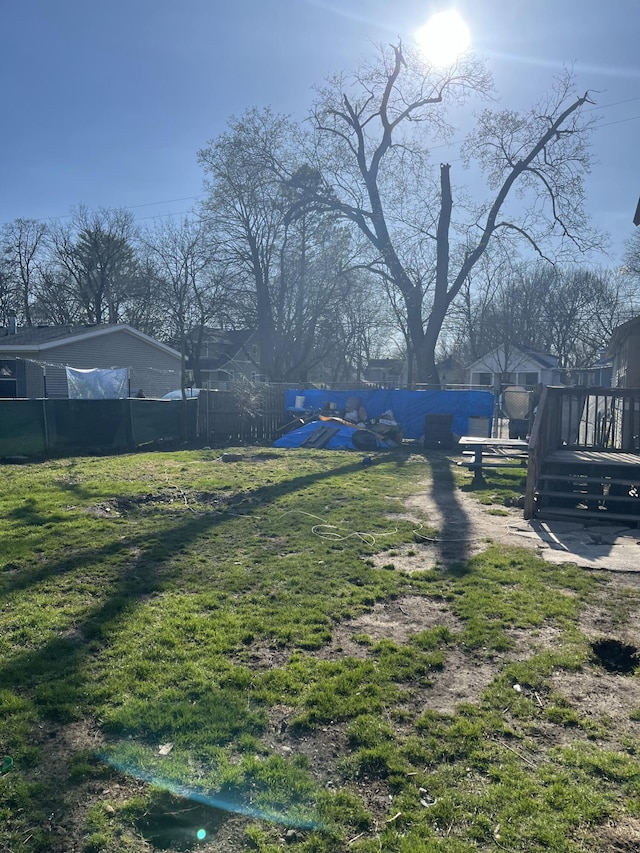 928 Trimble Ave, Kalamazoo, MI 49048 - view of yard