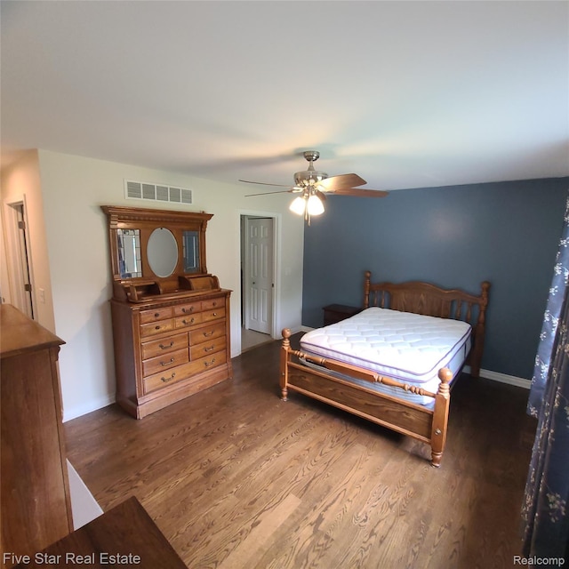 105 Degurse Ave, Marine City, MI 48039 - bedroom with wood finished floors and ceiling fan