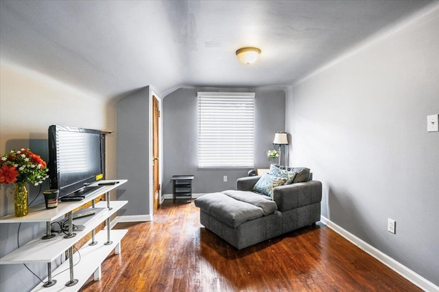 8304 Pinehurst St, Detroit, MI 48204 - sitting room featuring wood finished floors and lofted ceiling