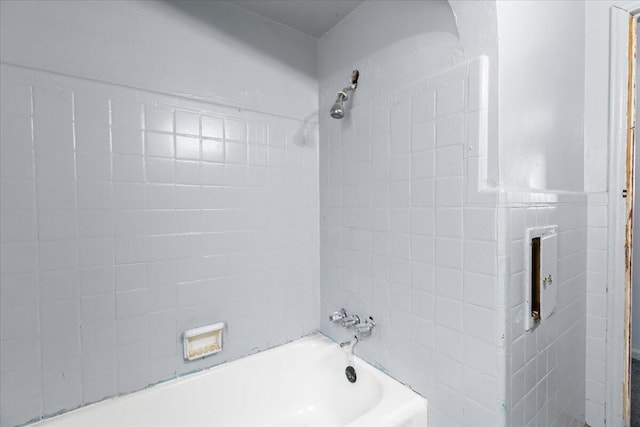 20192 Rogge St, Detroit, MI 48234 - bathroom with shower / bath combination and tile walls