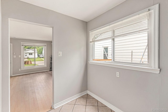 20846 Atlantic Ave, Warren, MI 48091 - spare room with baseboards