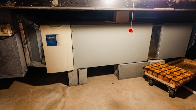 2250 Pray Rd, Charlotte, MI 48813 - view of basement
