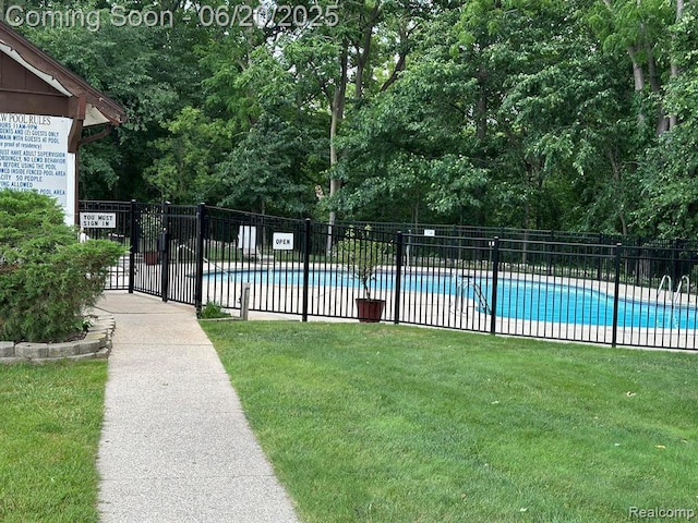 7615 Woodview St # 3, Westland, MI 48185 - view of community pool