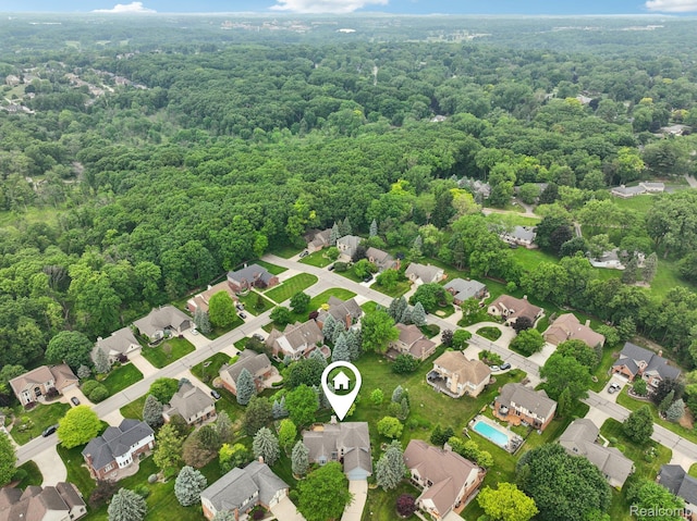 2138 Kennedy Dr, Rochester Hills, MI 48309 - aerial view of residential area with a forest