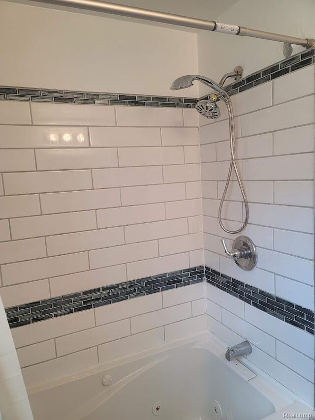 18011 Appoline St W, Livonia, MI 48235 - photo 22