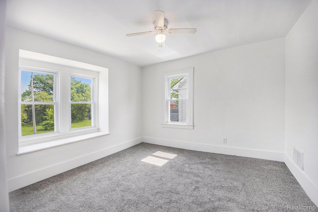 2934 Virginia Park St, Livonia, MI 48206 - unfurnished room with carpet floors and a ceiling fan
