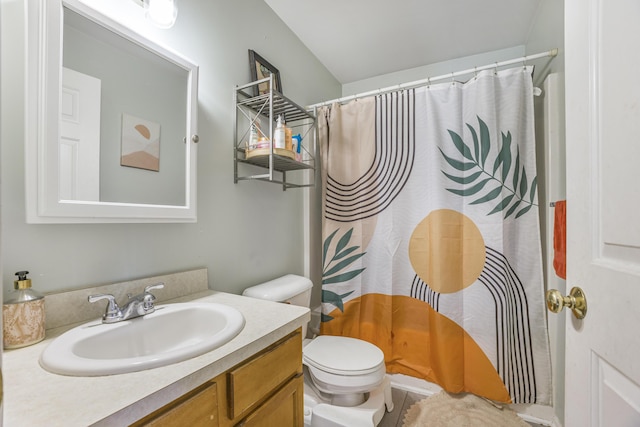 4315 Knollcrest Dr, Ann Arbor, MI 48108 - full bath with vanity and a shower with shower curtain