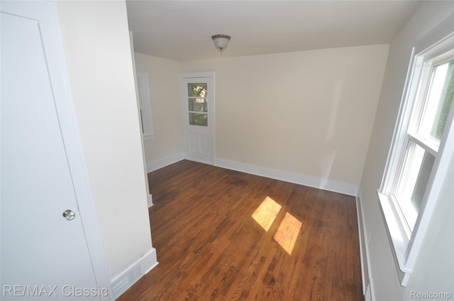 1924 Pinecrest Dr, Ferndale, MI 48220 - unfurnished room featuring plenty of natural light and wood finished floors