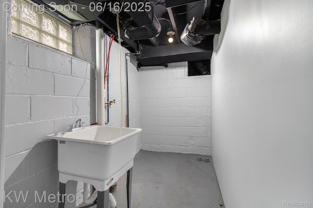 18504 Sussex St, Detroit, MI 48235 - below grade area featuring a sink