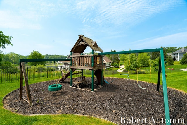 3794 Lake Birch St NE, Grand Rapids, MI 49525 - view of community jungle gym