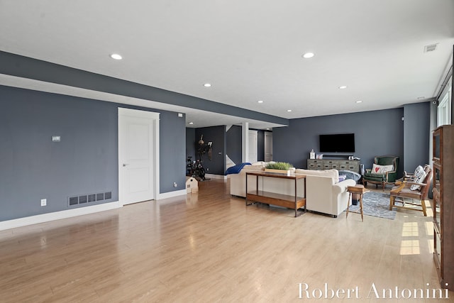 3794 Lake Birch St NE, Grand Rapids, MI 49525 - living room featuring light wood-style floors and recessed lighting