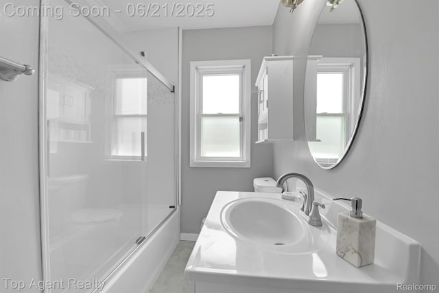 136 Alice Ave, Bloomfield Hills, MI 48302 - full bathroom featuring bath / shower combo with glass door and vanity