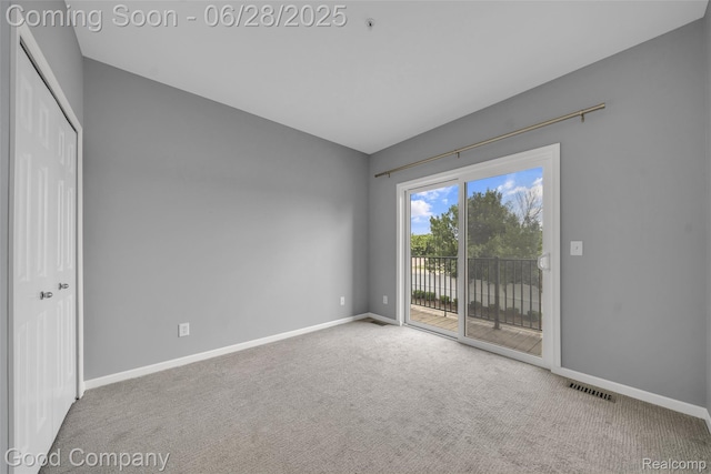 41606 Hamlet Ln, Novi, MI 48375 - empty room with carpet