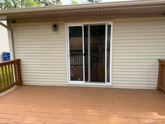 5496 Elizabeth Lake Rd, Waterford, MI 48327 - view of wooden deck