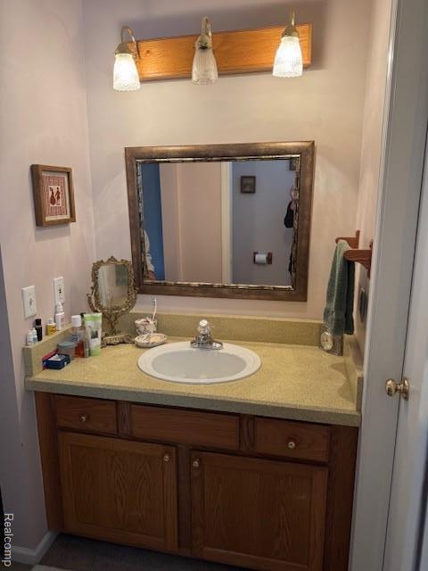 912 Rikki Anne Ct, Wixom, MI 48393 - bathroom with vanity