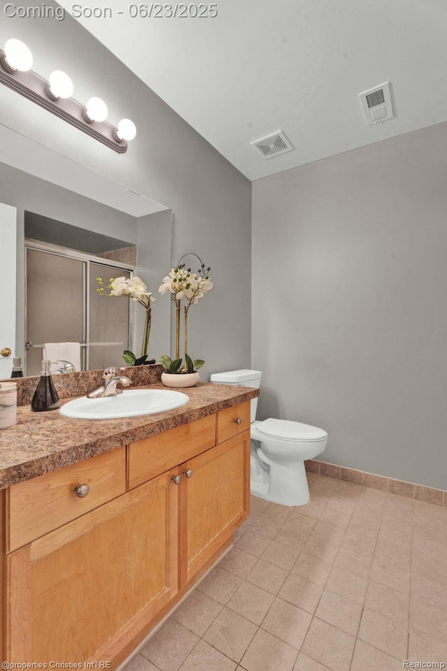3581 Oakmonte Blvd Unit 60, Rochester, MI 48306 - full bathroom featuring vanity and a shower stall