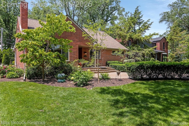 25845 Salem Rd, Huntington Woods, MI 48070 - view of green lawn