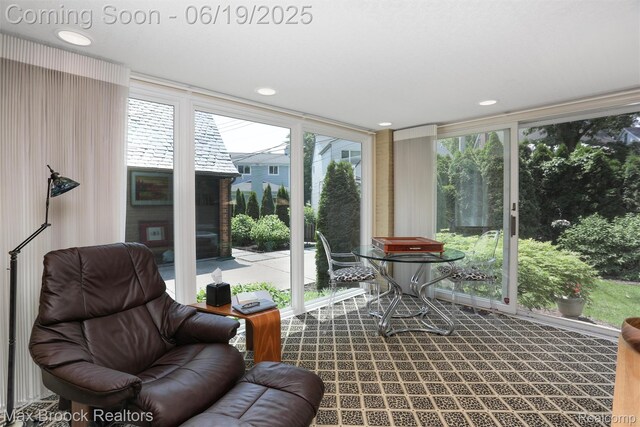 25845 Salem Rd, Huntington Woods, MI 48070 - view of sunroom / solarium