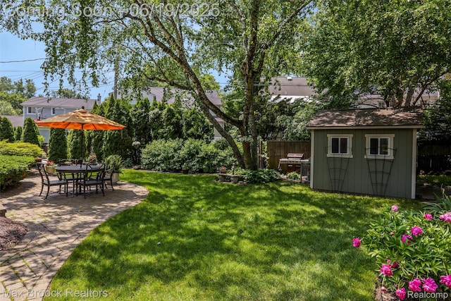 25845 Salem Rd, Huntington Woods, MI 48070 - view of yard featuring a storage unit and a patio