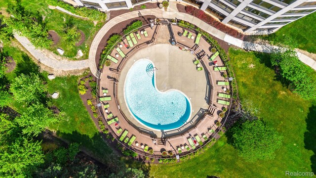 5000 Town Ctr Unit 2001, Southfield, MI 48075 - aerial view of a pool