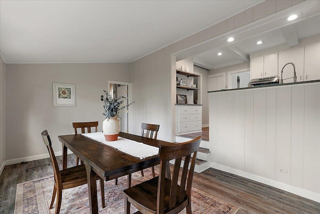 1115 Keneberry Way SE, East Grand Rapids, MI 49506 - dining space with dark wood finished floors and recessed lighting