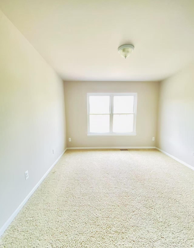 1924 Savannah Ln, Ypsilanti, MI 48198 - empty room featuring carpet and baseboards