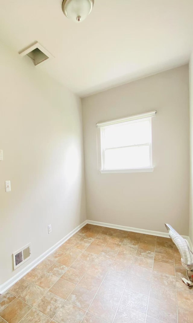1924 Savannah Ln, Ypsilanti, MI 48198 - unfurnished room with baseboards
