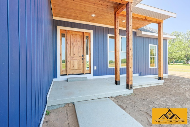 3973 W Harrison Rd, Hart, MI 49420 - property entrance