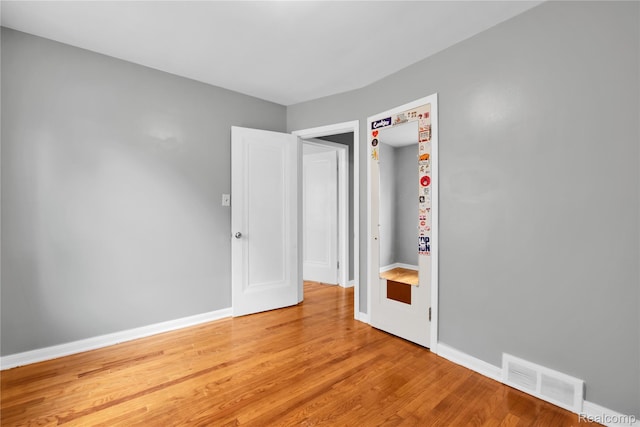 13513 Chestnut St, Southgate, MI 48195 - unfurnished bedroom with light wood-type flooring